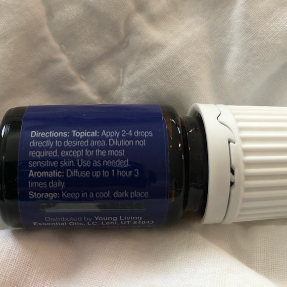 Young Living Loyalty Essential Oil - Picture 3 of 4